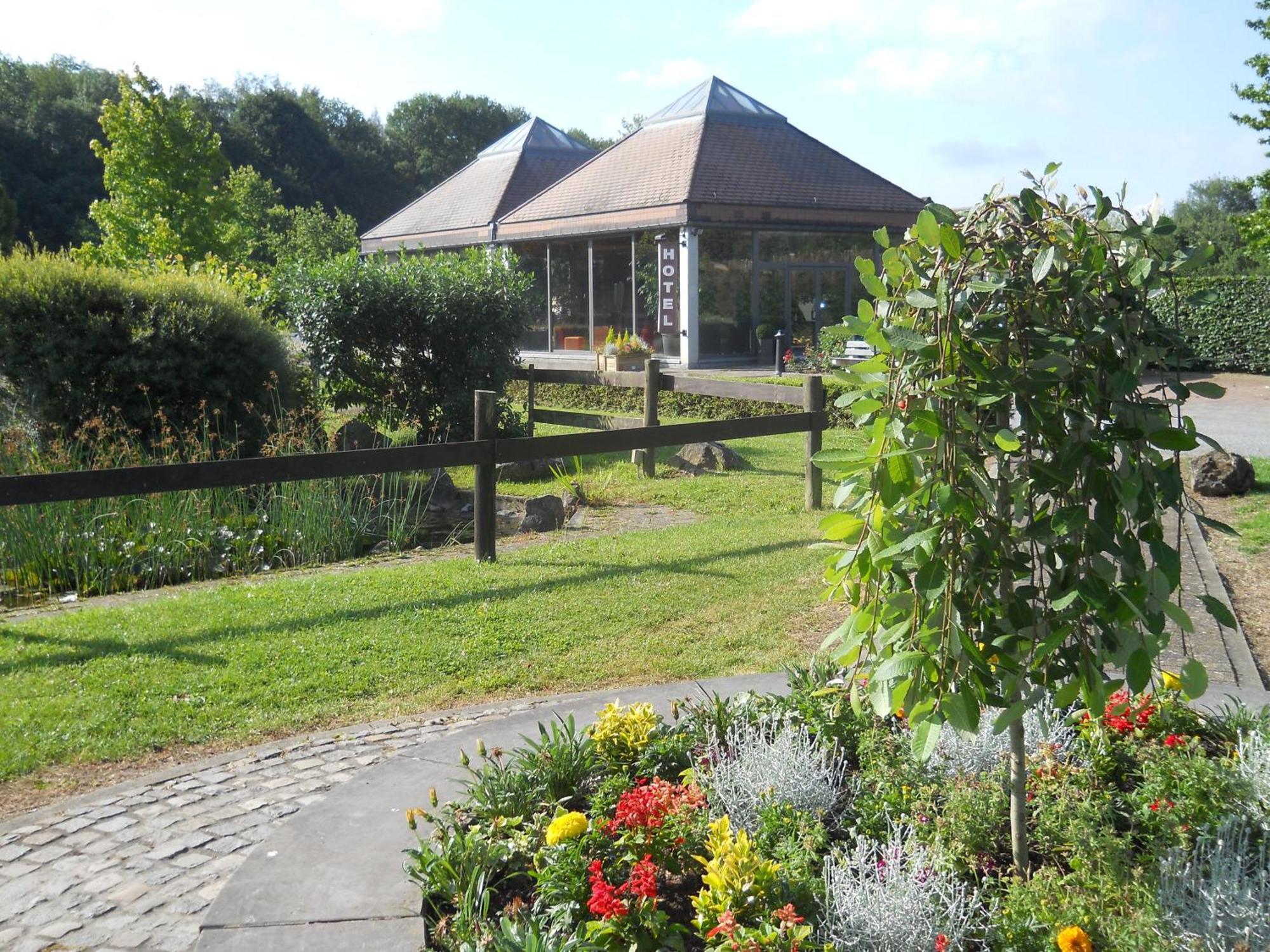 Le Relais De La Haute Sambre Lobbes Luaran gambar